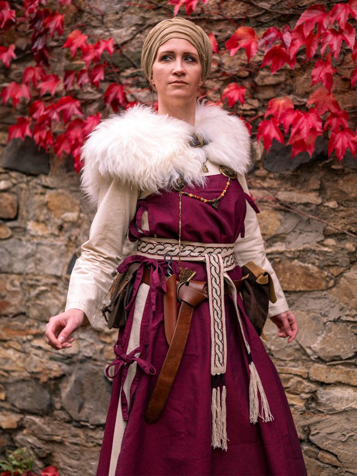 Viking overdress red 8