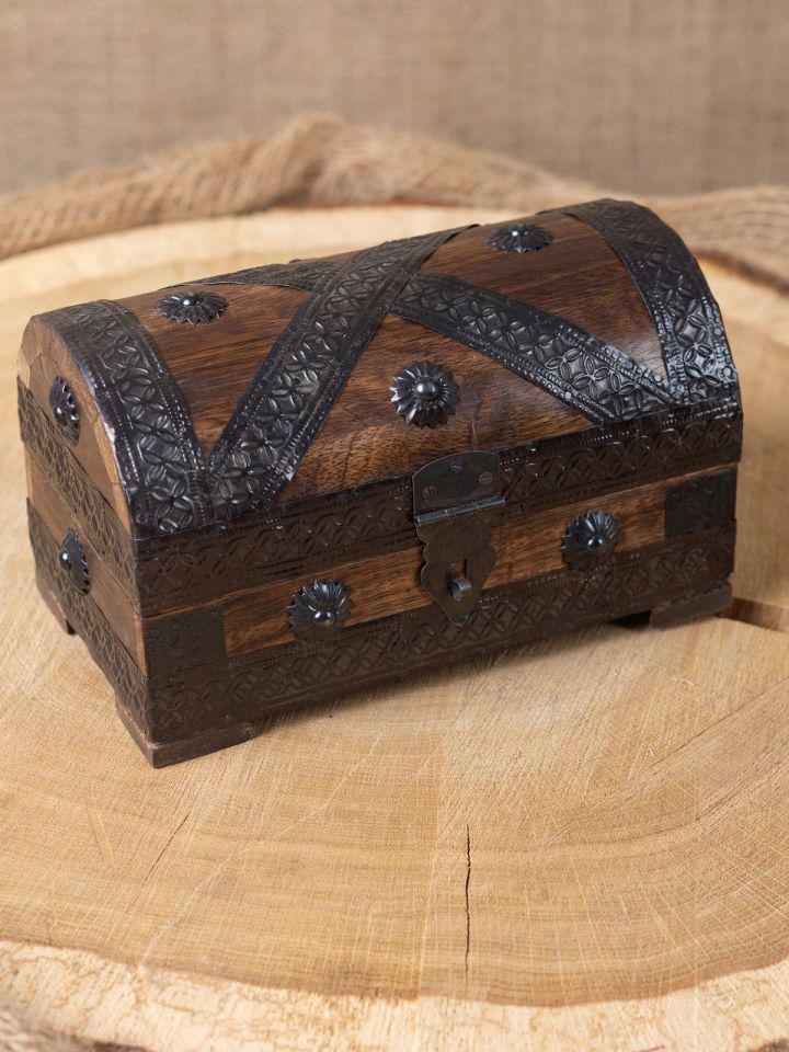 Pirate chest 8