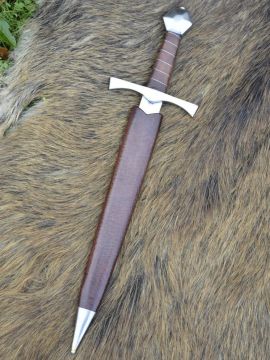 Medieval dagger regular version