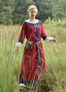 Medieval dress Radegundis red-blue L